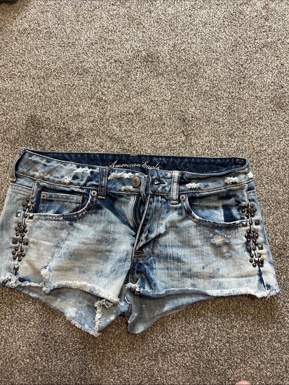 American Eagle Outfitters Light Wash Distressed Denim Shorts with Stud Accents